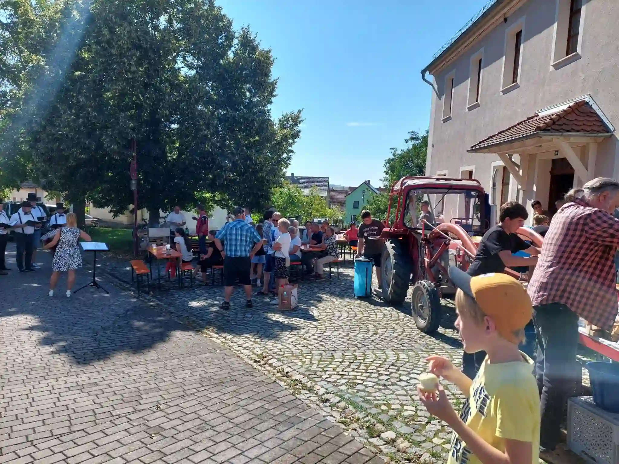 IMG-20230916-WA0034_ergebnis.webp Apfelfest 2023 Vippachedelhausen